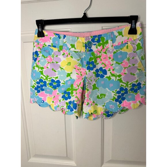 Lilly Pulitzer Buttercup Shorts Scalloped Hem Floral Pastels Size 0 Cotton Blend - Picture 5 of 10